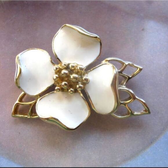 RARES VTG ESTATE SIGNED TRIFARI ENAMELED FLOWER 2" BROOCH EXCELLENT CONDITION - Picture 6 of 12